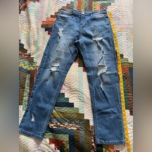 Weissman slashed boyfriend jeans dance